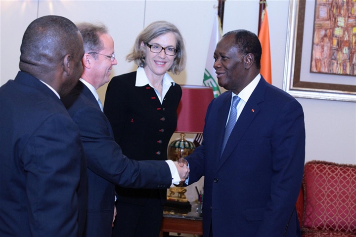 Audiences du chef de l`Etat: Le Directeur général Afrique du ministère japonais des Affaires étrangères et la Directrice générale de la Banque mondiale reçus par le Président Ouattara